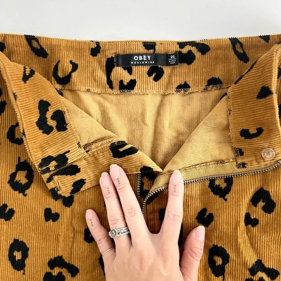 Obey Leopard Print Corduroy Mini Skirt 26 Tan Black Zip Front Y2K Punk Grunge - Picture 3 of 7
